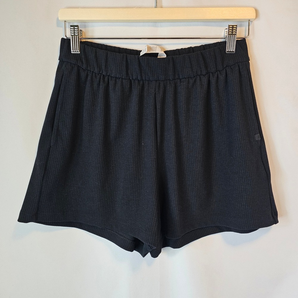 CRZ YOGA Womens Black Ribbed Knit Lounge Shorts High Waisted Side Pockets Size S